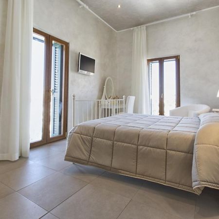 Bed and Breakfast Relais La Pretura Vieste Exterior foto